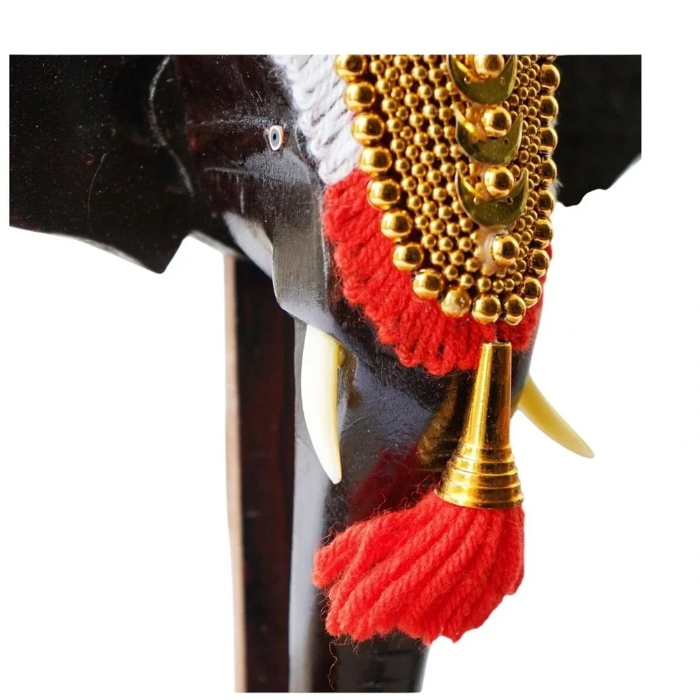Handcrafted wooden elephant head‎ with nettipattam with pen holder Kerala 6
